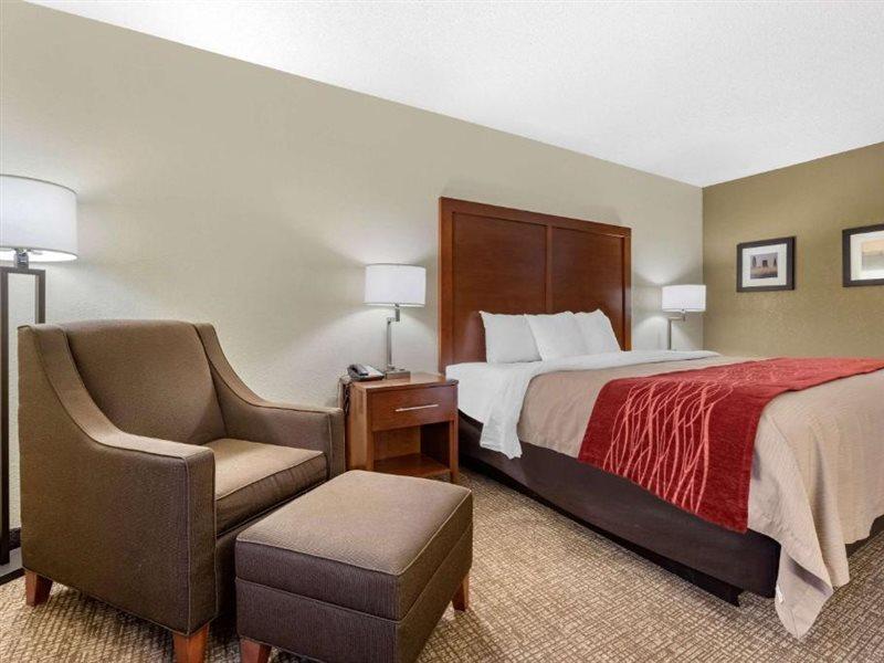 Comfort Inn Splash Harbor Bellville Esterno foto