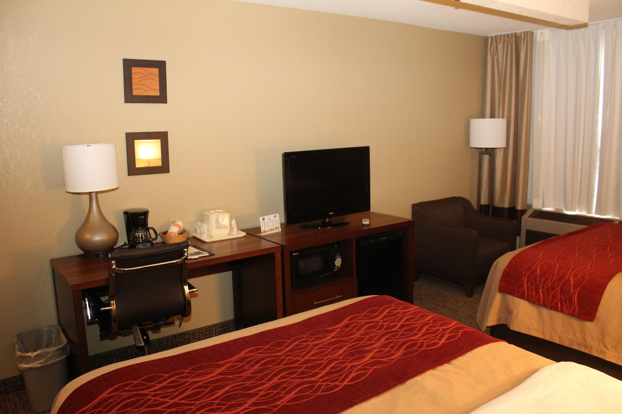 Comfort Inn Splash Harbor Bellville Esterno foto