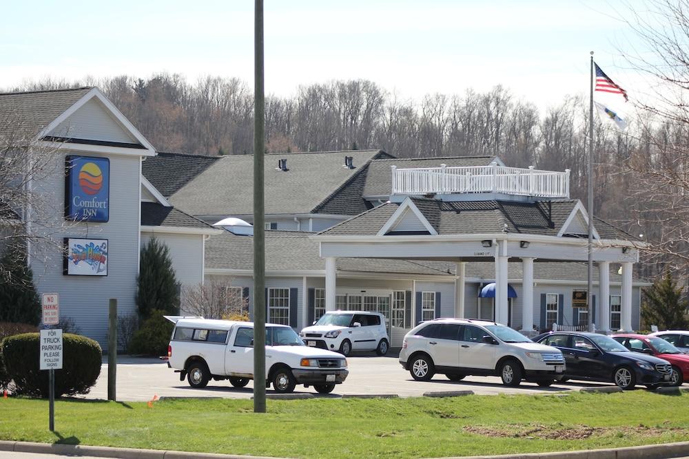 Comfort Inn Splash Harbor Bellville Esterno foto