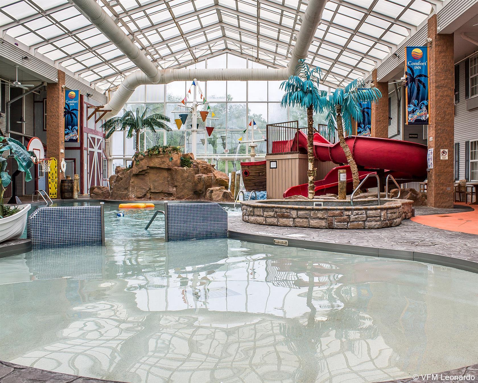 Comfort Inn Splash Harbor Bellville Esterno foto