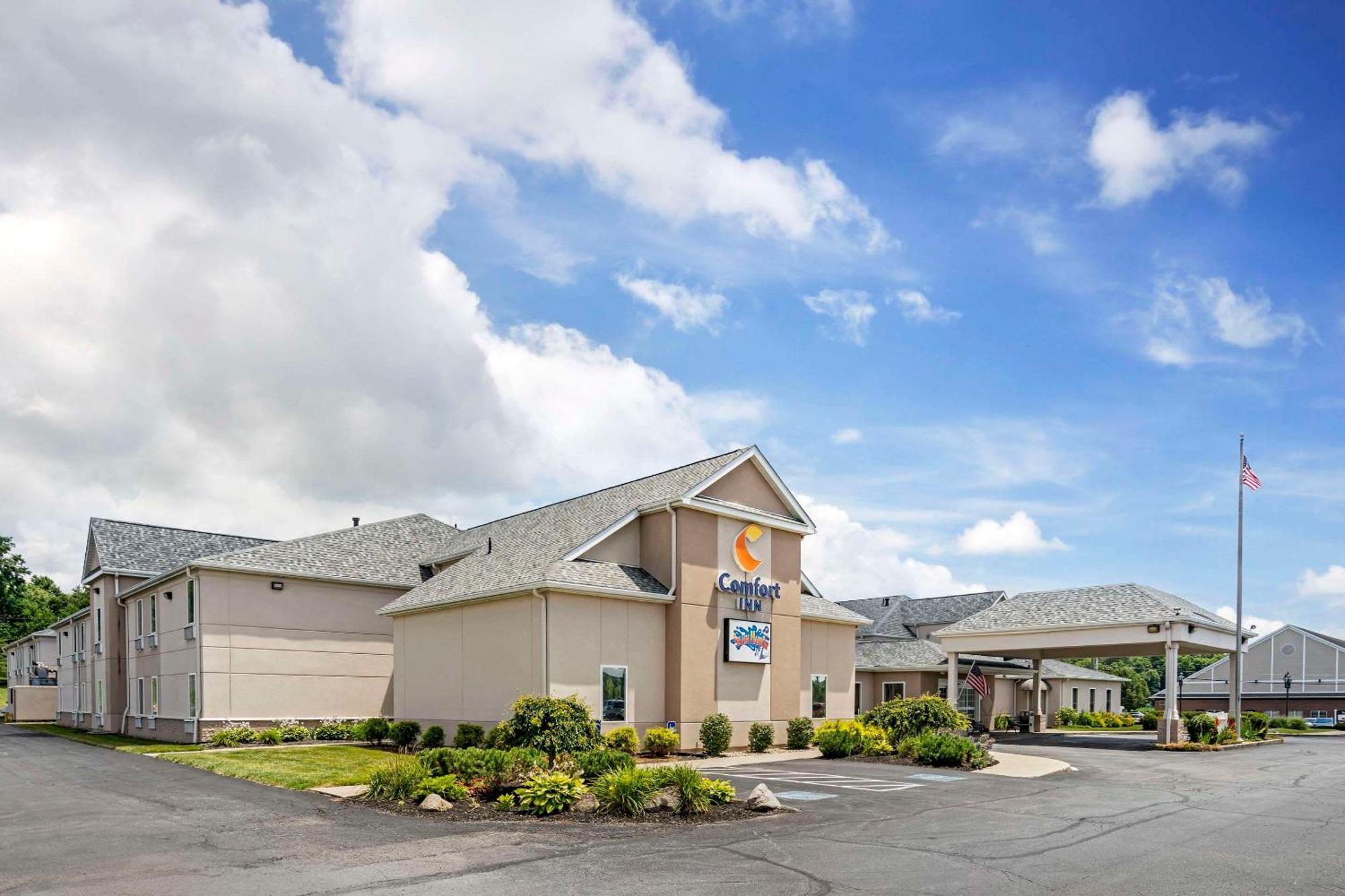 Comfort Inn Splash Harbor Bellville Esterno foto