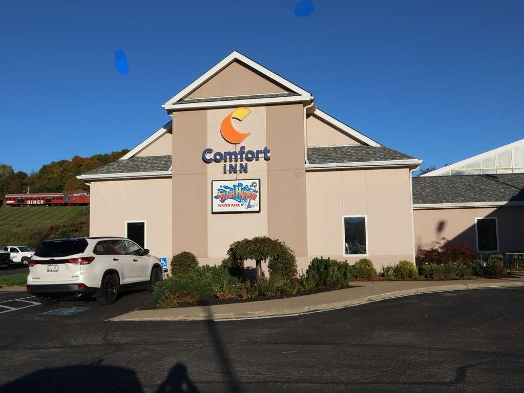 Comfort Inn Splash Harbor Bellville Esterno foto